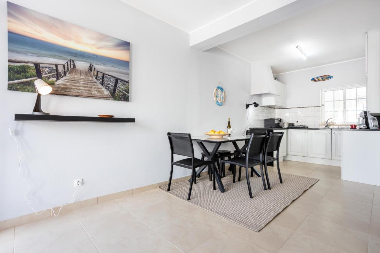 Newly Renovated 2 Bedroom Townhouse - Close To Salema Beach المظهر الخارجي الصورة